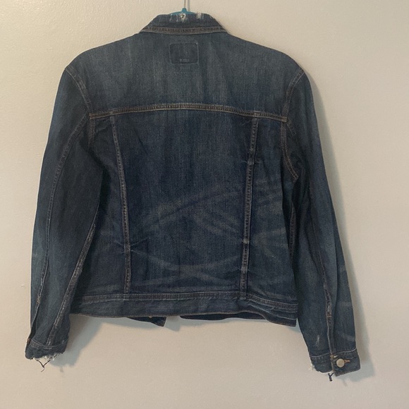 American Eagle Medium Women’s distressed jean jacket - Picture 3 of 8
